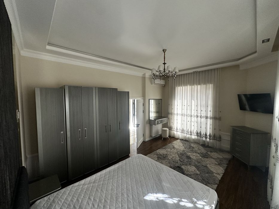 Hovli ijaraga beriladi