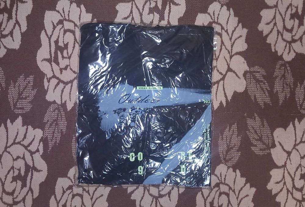 Тениска XL размер