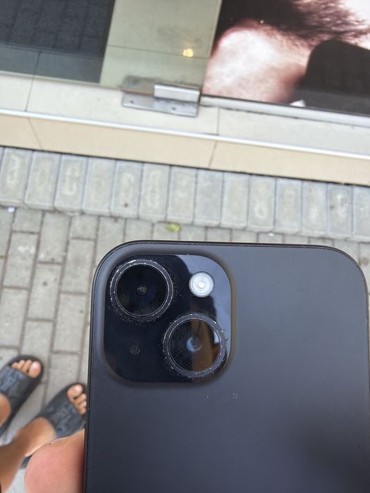 Iphone 15 спешно