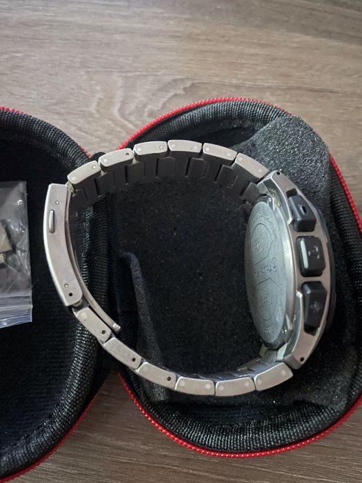 Tissot T-Touch titanium solar / Бартер за Аудио техника /