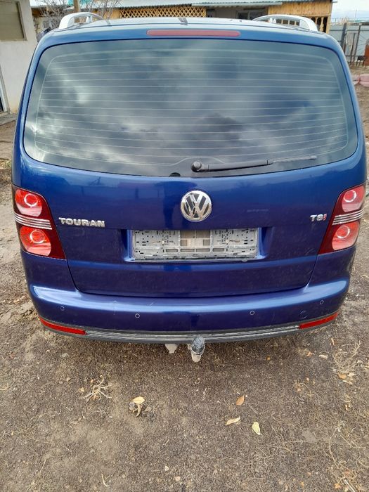 Продам машину Вольксваген Тауран