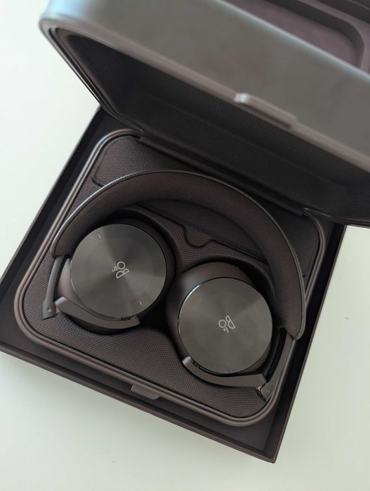 НОВИ Слушалки | Bang & Olufsen H95 | Limited Brown Leather | 450 евро