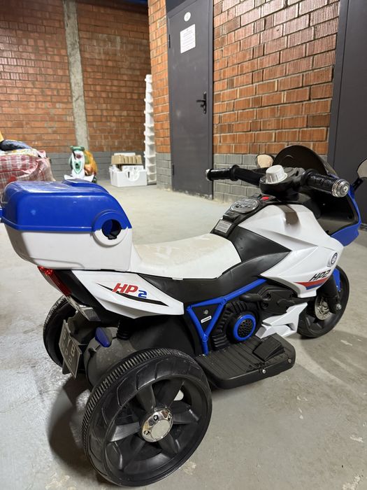 Мотоцикл на акумуляторе