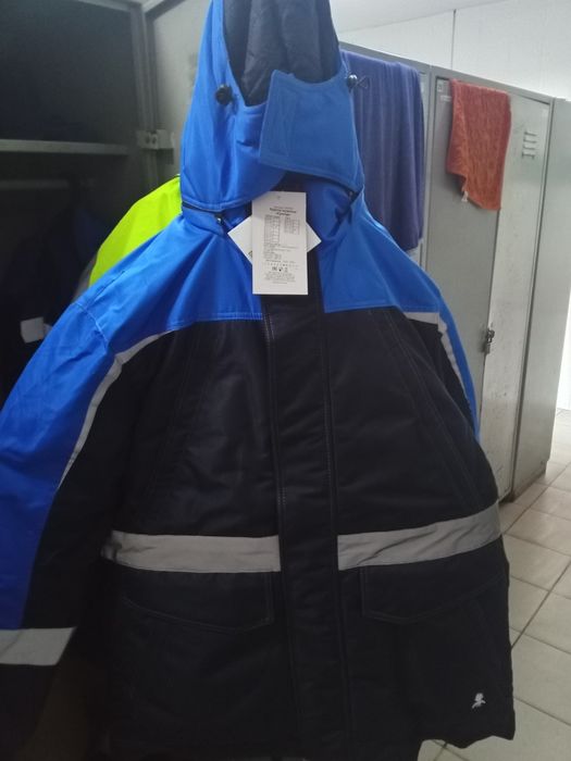 Спец одежды продаю новый