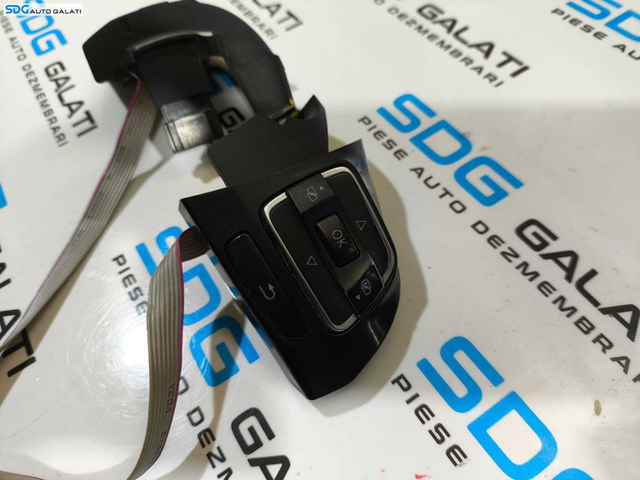 Buton Butoane Volum Comenzi Volan Volkswagen Tiguan 2007 - 2015 Cod 3C8959537D 3C8959538G [L6101]