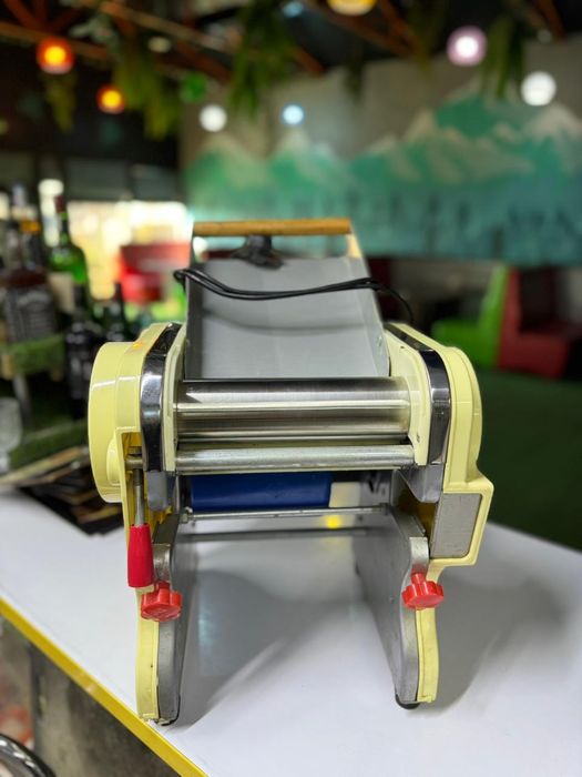 Тестораскаточная машина