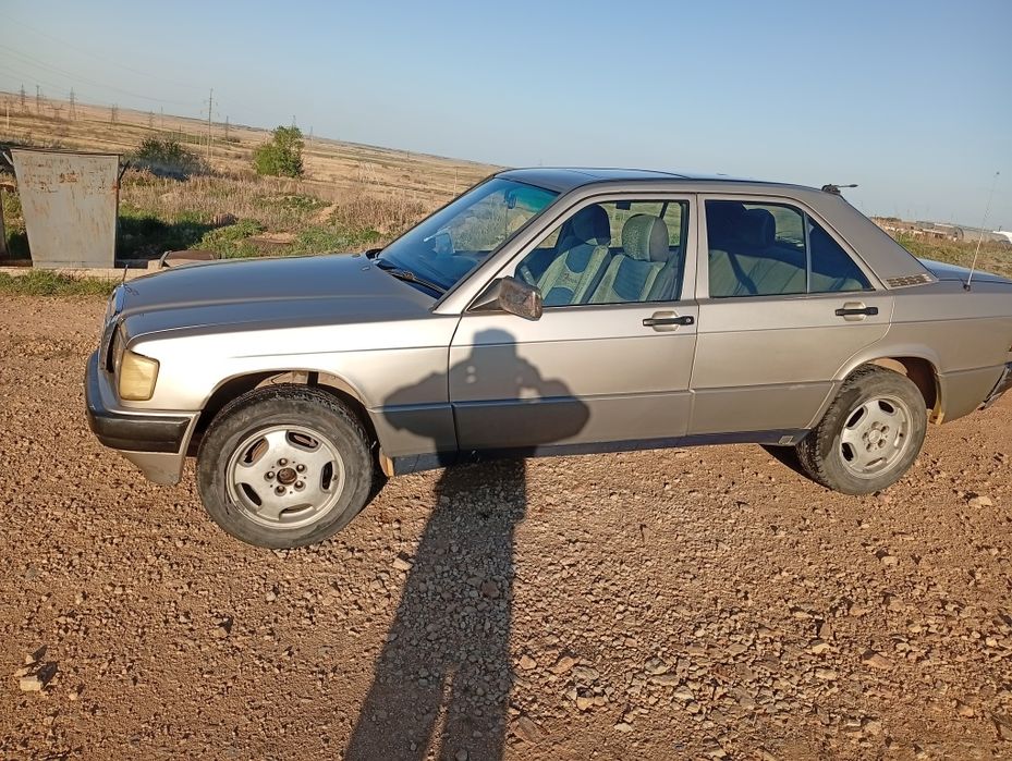 Продам Автомобиль Мерседес 190