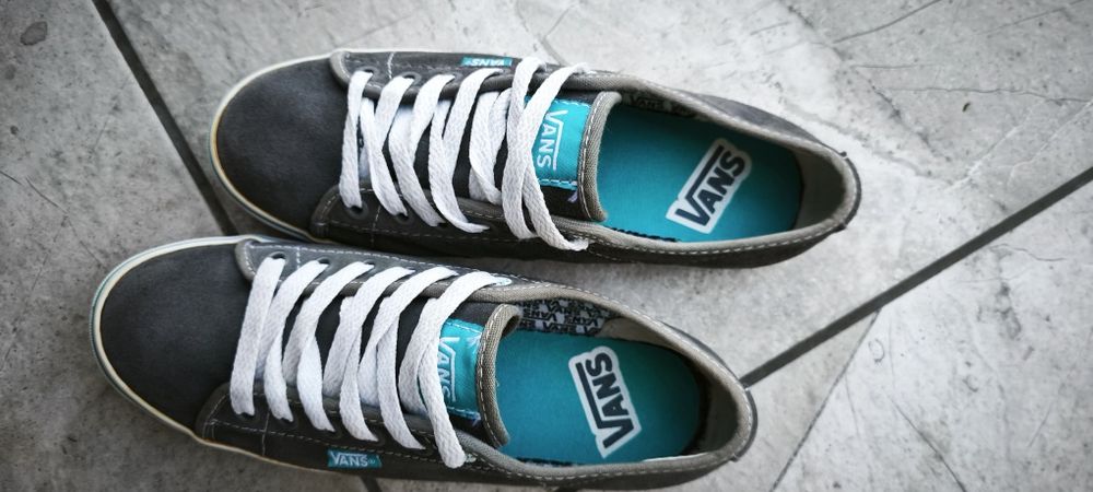 Vand pantofi Vans