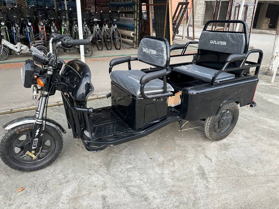 Elektro skuter yangi dastafka bor