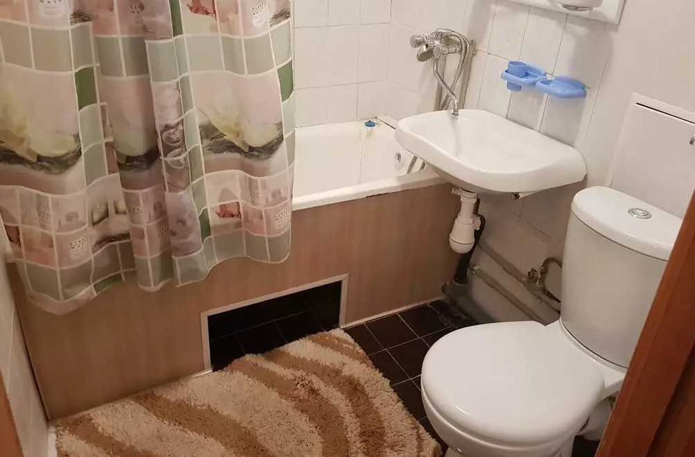 Дава се под наем Едностаен апартамент в Пловдив, Център - 42 кв.м за 178.5 € - Снимка #2