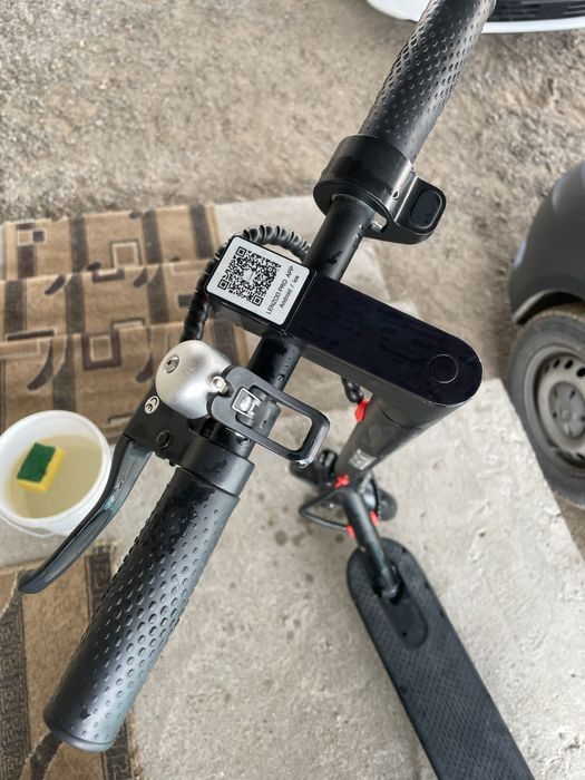 Продам электронный самокат