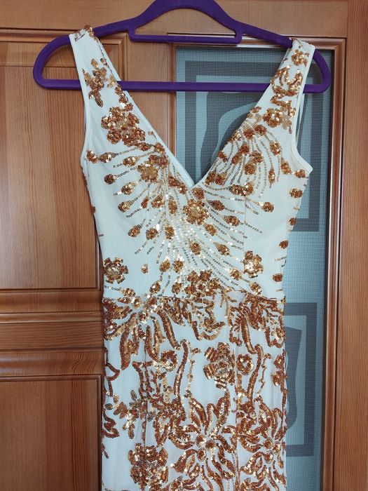 Вечернее платье рыбка. Размер 40-44.