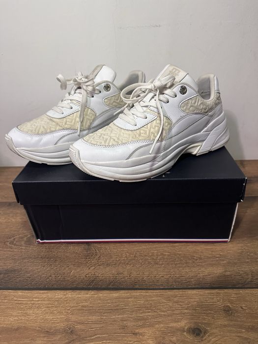 Маратонки Tommy Hilfiger 40 номер