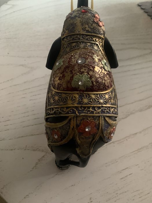 Красивый слон, высота 25см