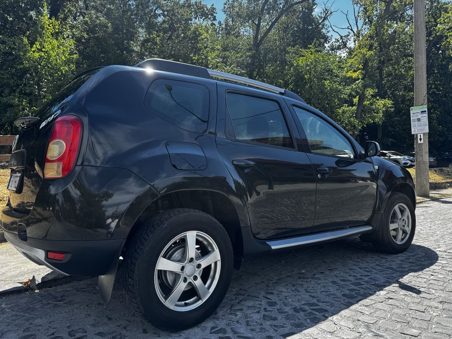 Schimb sau vand Dacia Duster 4x4