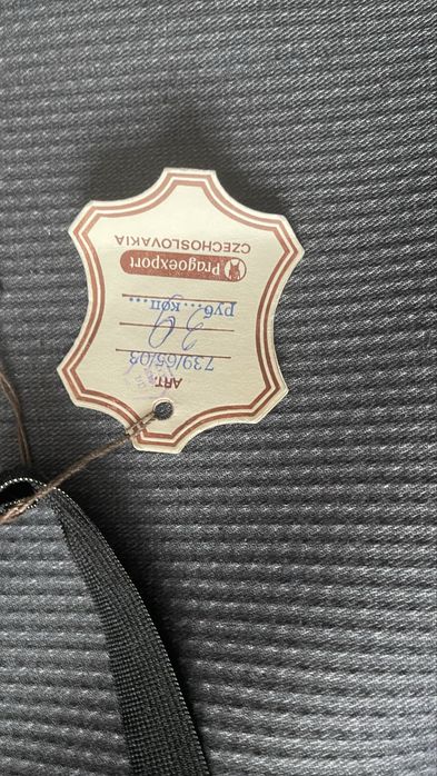 Чемодан кожаный чехия