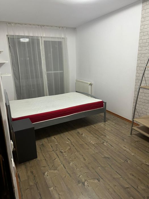 Apartament de închiriat