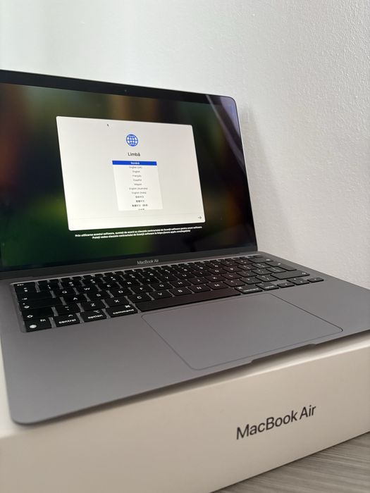 Macbook Air M1 - 89% baterie