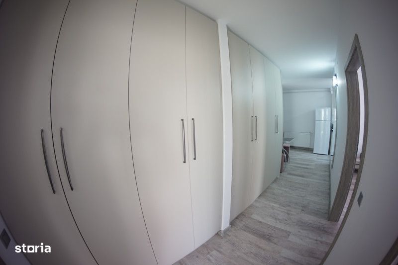 Apartament cu 2 camere, decomandat, lux, zona Iulius Mall
