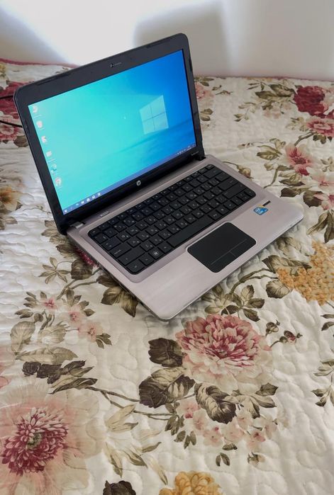 Ноутбук HP жақсы жұмыстеп тұр