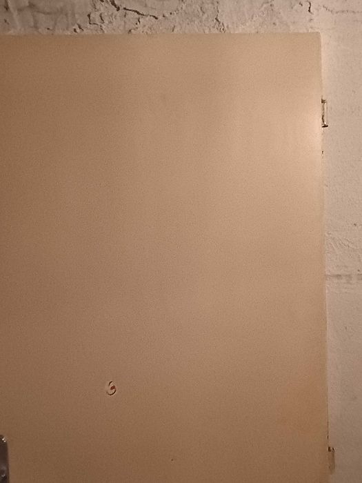 1. Метална Врата 2.Дървена Интериорна и 3. Решетка за Прозорец