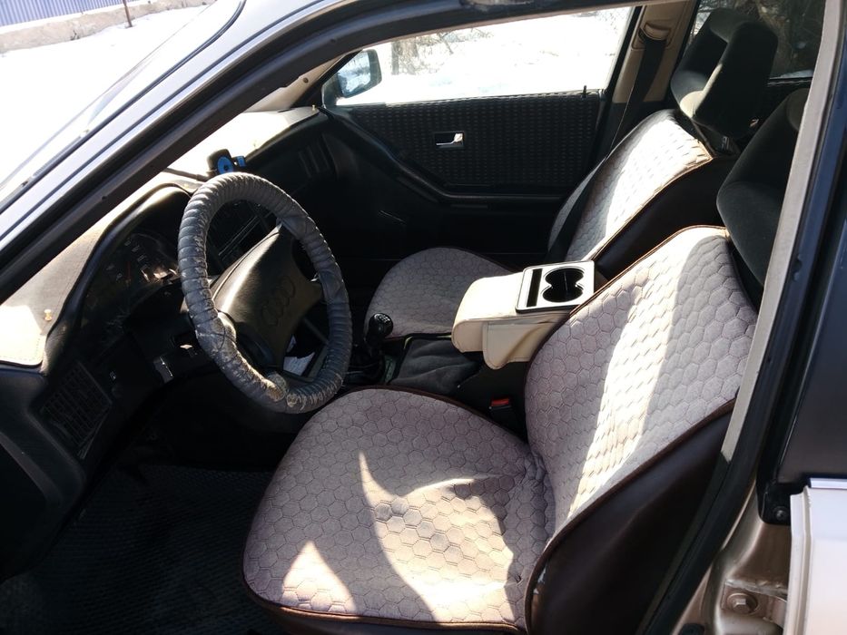 Продам авто Ауди 80 на ходу
