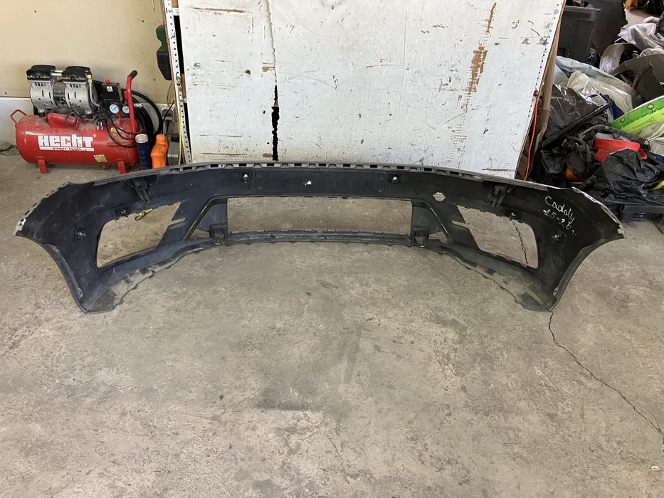 Предна броня за VW Caddy Фолксваген Кади 2015-2020г 2бр