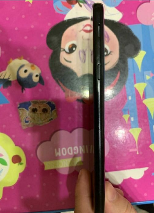 Продам Samsung J6 2018