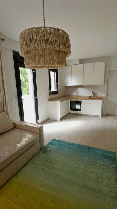 Под наем вила в НИКИТИ - ситония