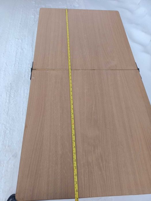 Продам  кухонный  стол