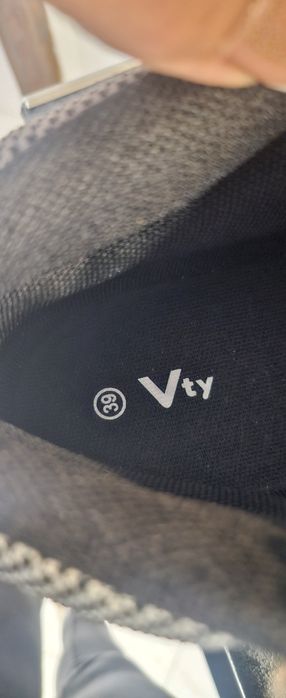 Зимни боти за момче