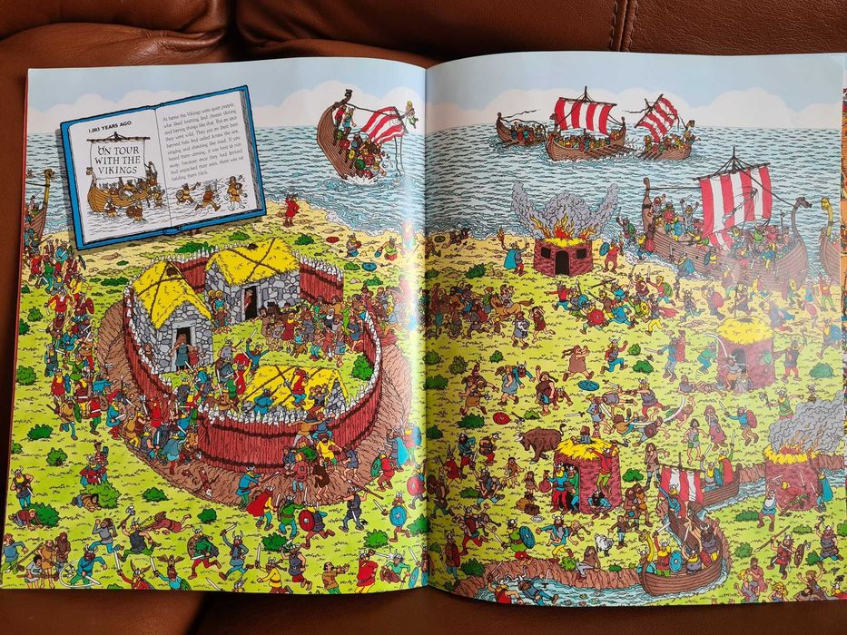 Книжки на английски - Where is Wally, Tangled etc
