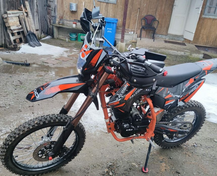 Motocicleta de teren Falcon 150 cc