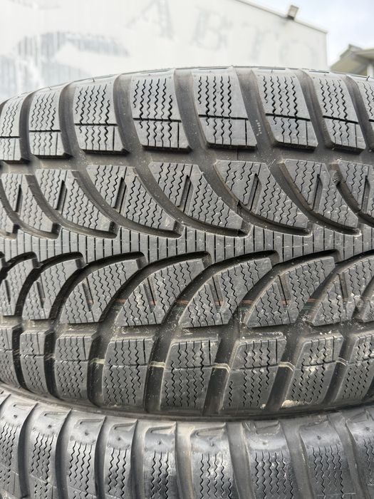 Почти Нови Зимни гуми Bridgestone Blizzak 255/50/20 DOT3523