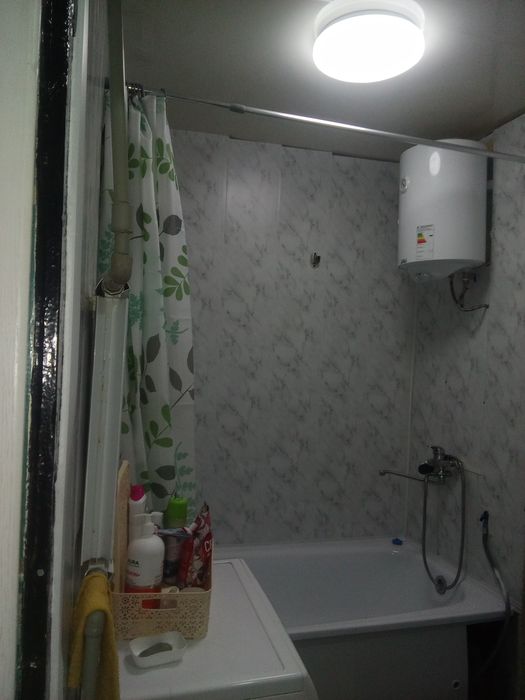 Продам 1,5ку на Глинки