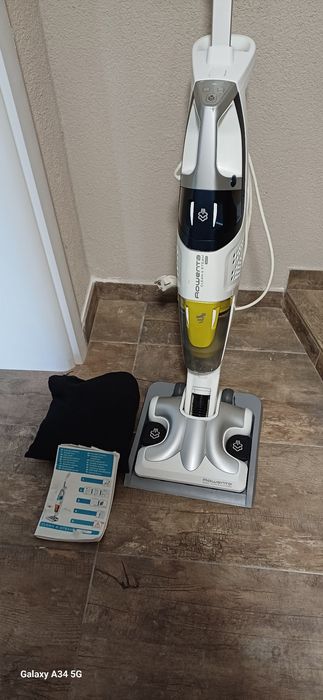 Прахосмукачка Ровента с аксесоари.