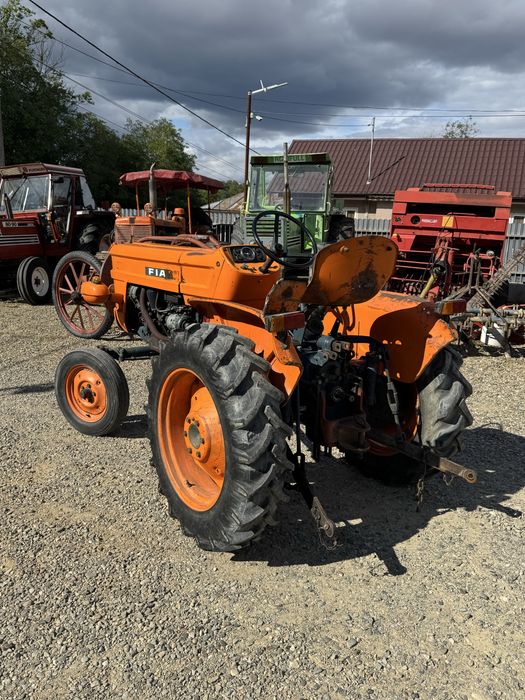 Vand tractor fiat 250