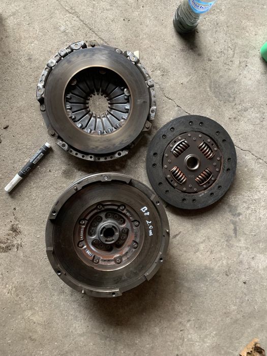 Съединител пълен комплект 2.0тди а4 а5 audi 2.0tdi