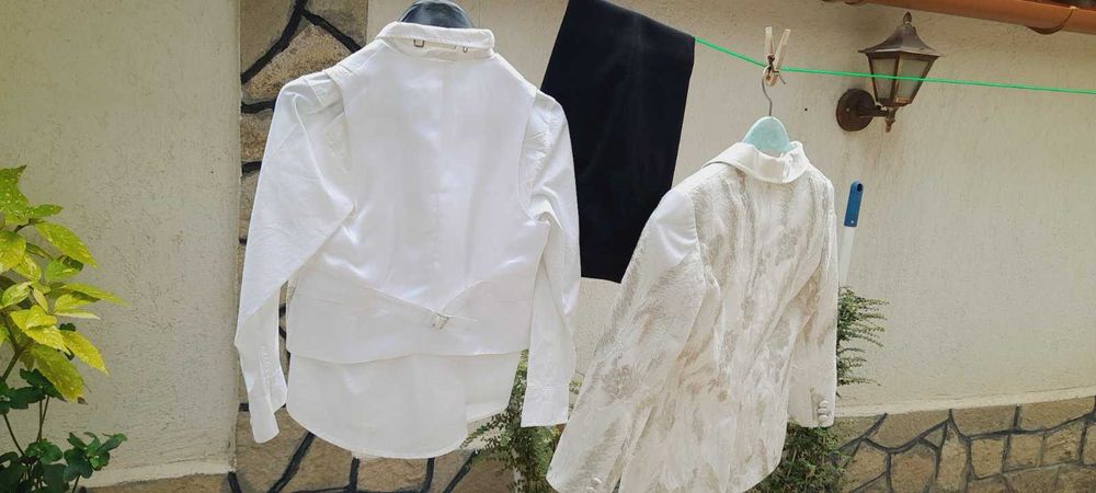 Официално костюмче за 6 г. момченце.