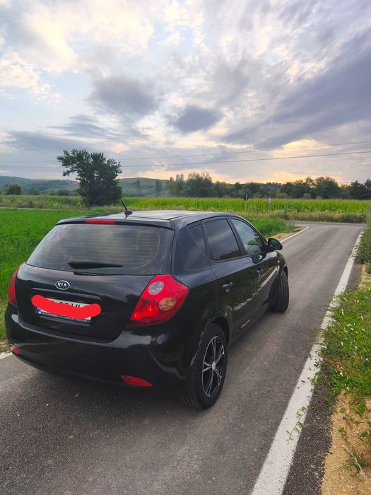 KIA ceed 1.4 benzină