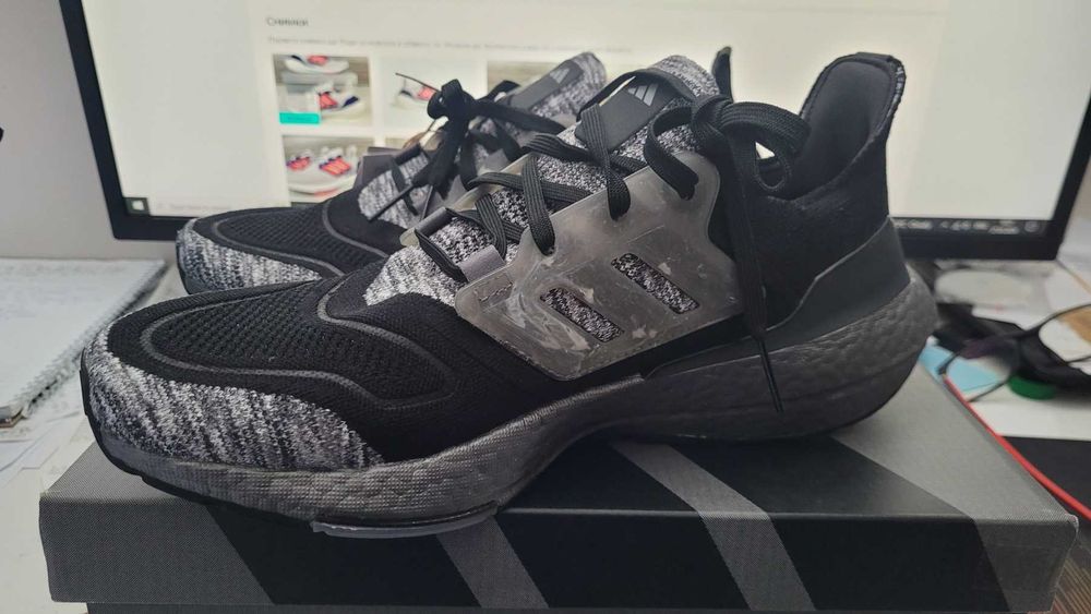 Обувки мъжки  ADIDAS ULTRABOOST 22  размер EU43 1/3   ЧЕРЕН ПЕТЪК