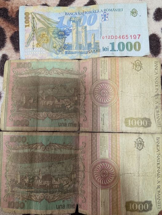 Vând diferite bancnote vechi