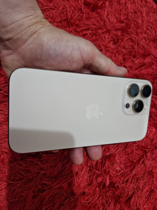 -Iphone 16Pro Max, ca Nou, 256Gb, 8Ram Desert Titanium ireprosabil Bat-97%-253 cicluri incarcare nici un semn de uzura doar telefonul poze reale