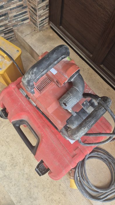 Фреза за канали Hilti DCH 150-SL