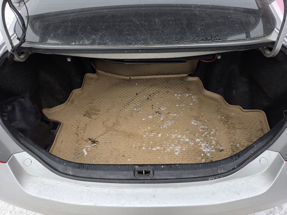 Продам полик на багажник.