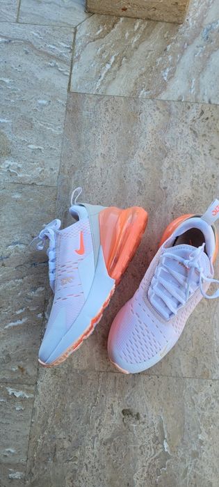Nike Air Max 270