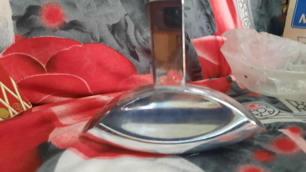 Продам  духи Calvin Klein Euphoria EDP, 50 мл (оригинал)