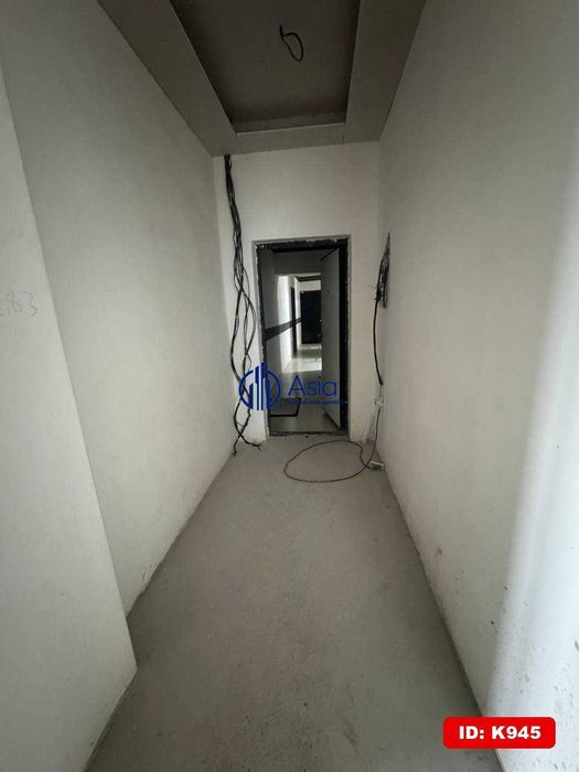 Srocha 100m2 4x xona karobka kvartira sotiladi K945