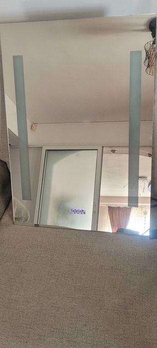 Oglindă baie cu ceas si lumini led