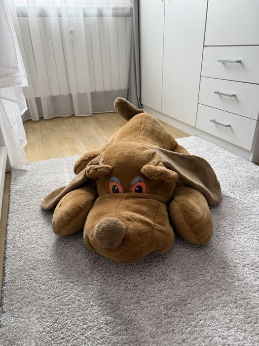 Голямо плюшено куче